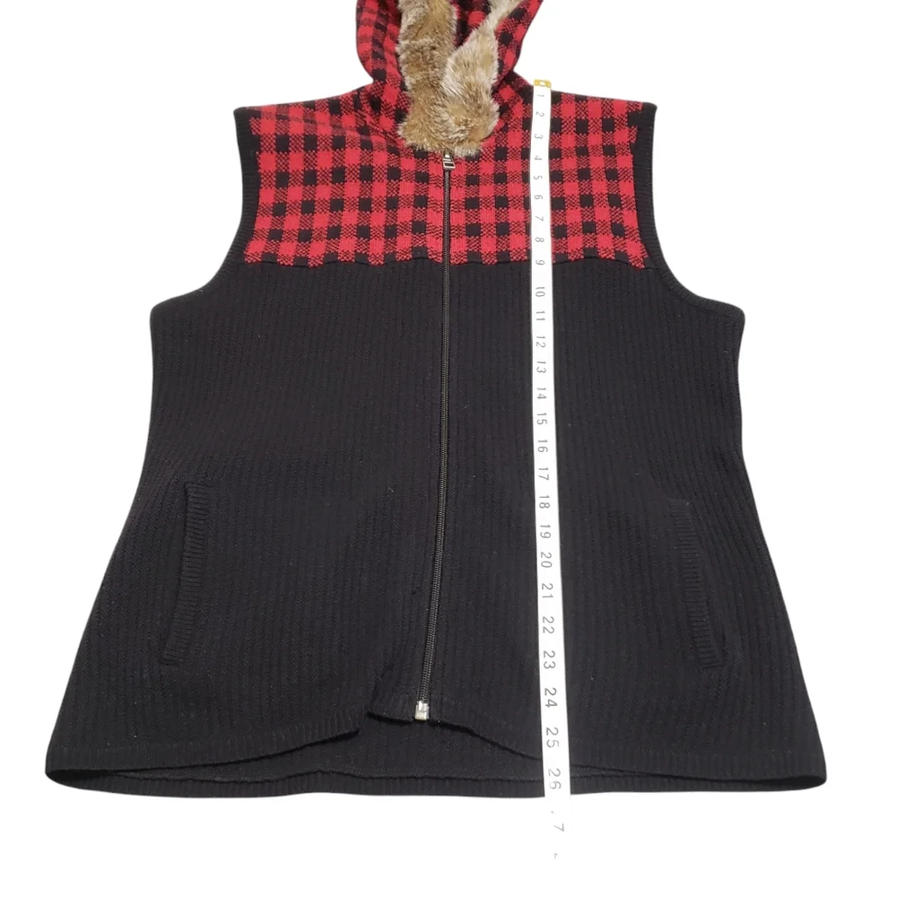 Woolrich Womens Buffalo‎ Plaid Lambswool Sweater Vest Faux Fur Hood Sz Medium